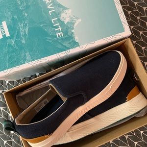 TOMS Trvl Lite Slip-on - Navy